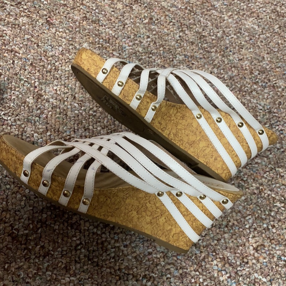 Forever ❤️white slip on open toe heels. Size 8 3”